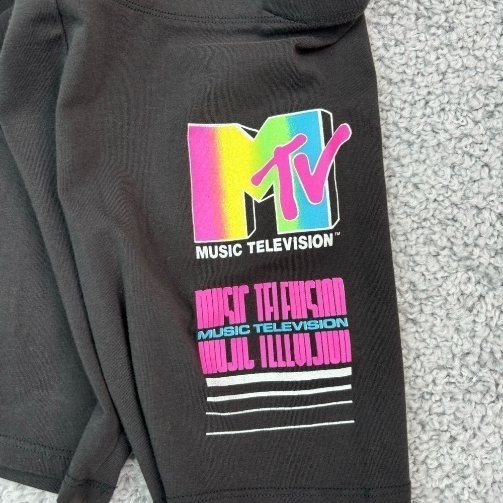 MTV Shorts Girls Large 10 12 Longer Length Stretch Play Clothes Travel Summer